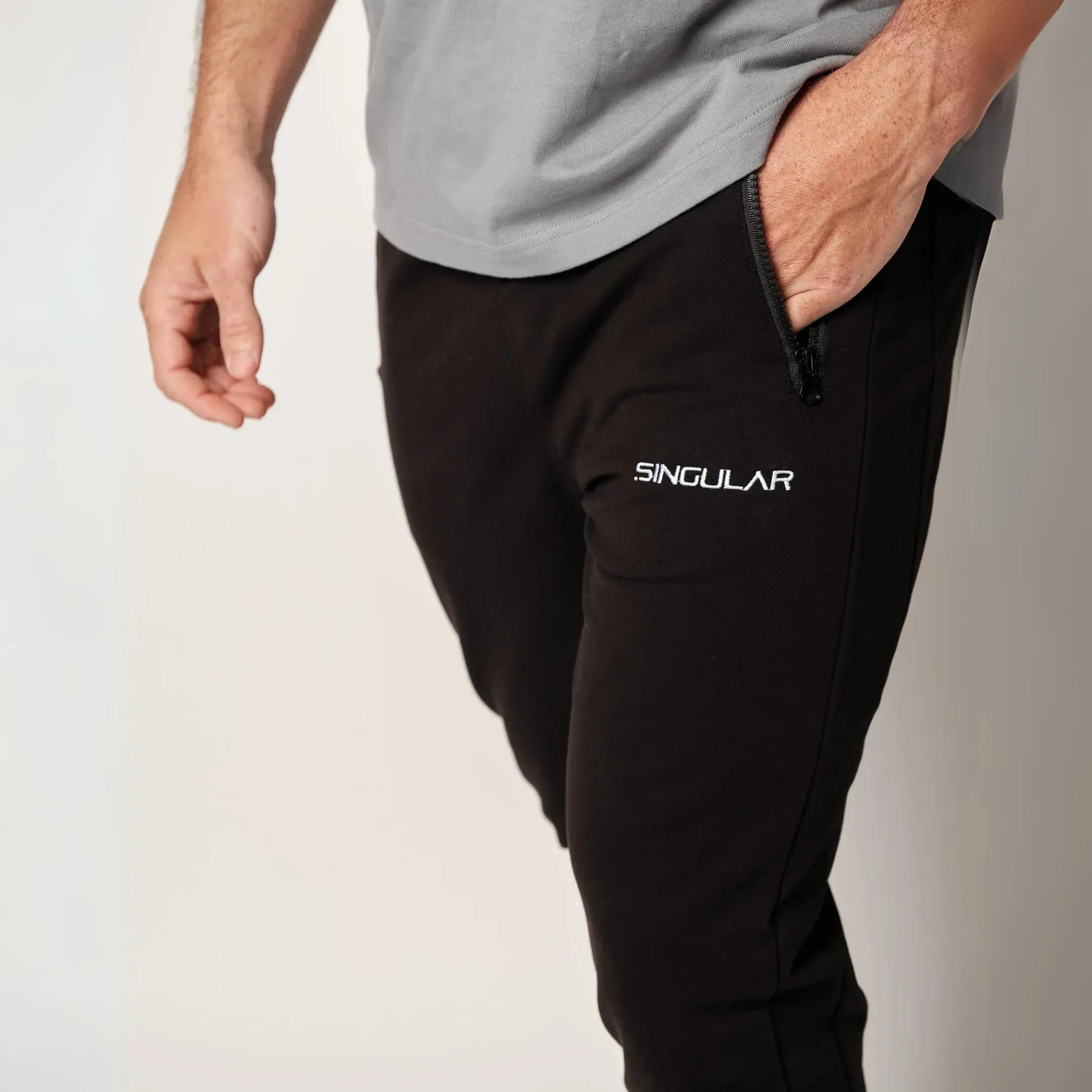 Swift Jogger Bottoms Black